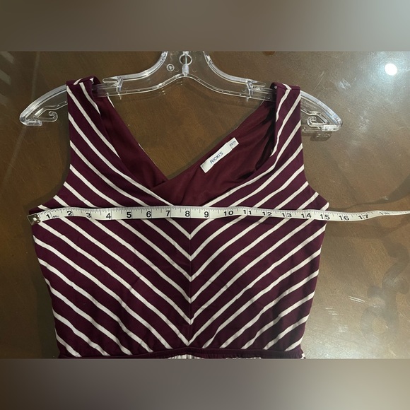 Crossed back Red summer dress - Picture 7 of 7